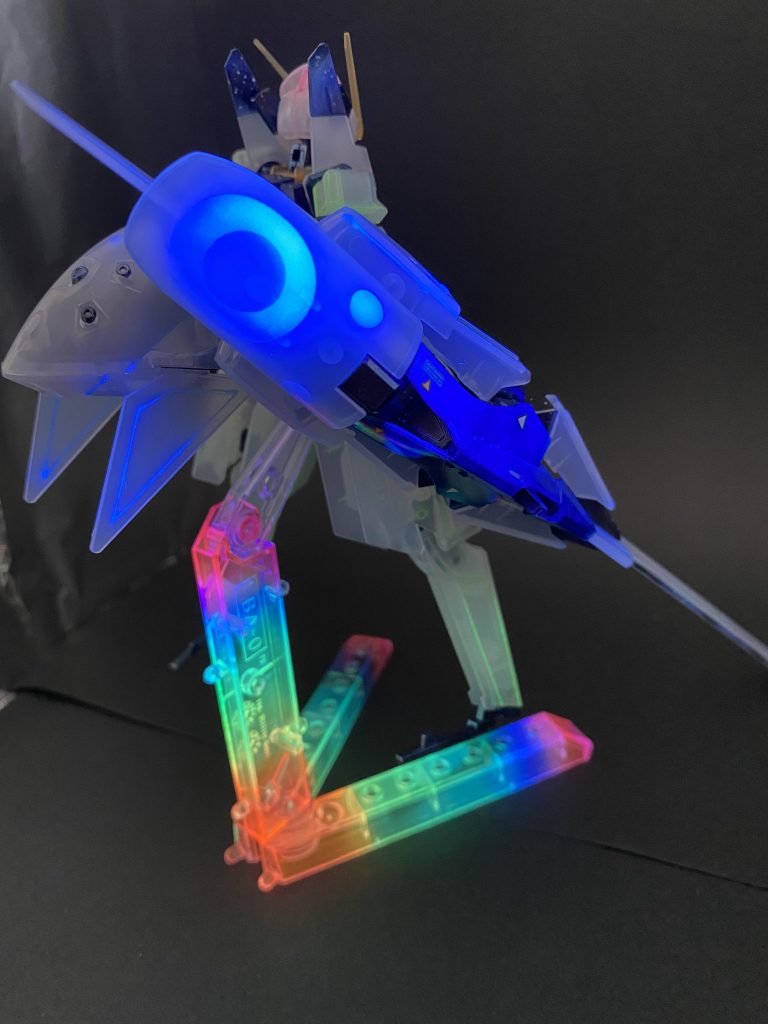 ブラックライトを当てるとこんな感じで模様が浮かび上がります⸜(* ॑ ॑* )⸝