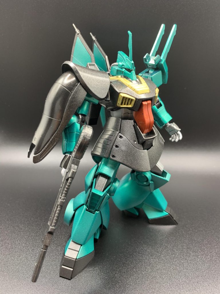 虫っぽく感じるデザインが好きでタマムシっぽく光らせたかったんですがなかなか難しいですね!