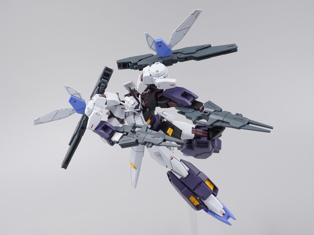 ガンダムメビウス–5枚目/制作者：@specterying