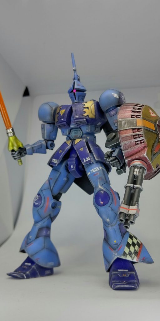 打倒リバイヴ版を勝手に掲げ、旧キットでもここまで頑張れる!を目標に随所にオリジナルを加え大手術!