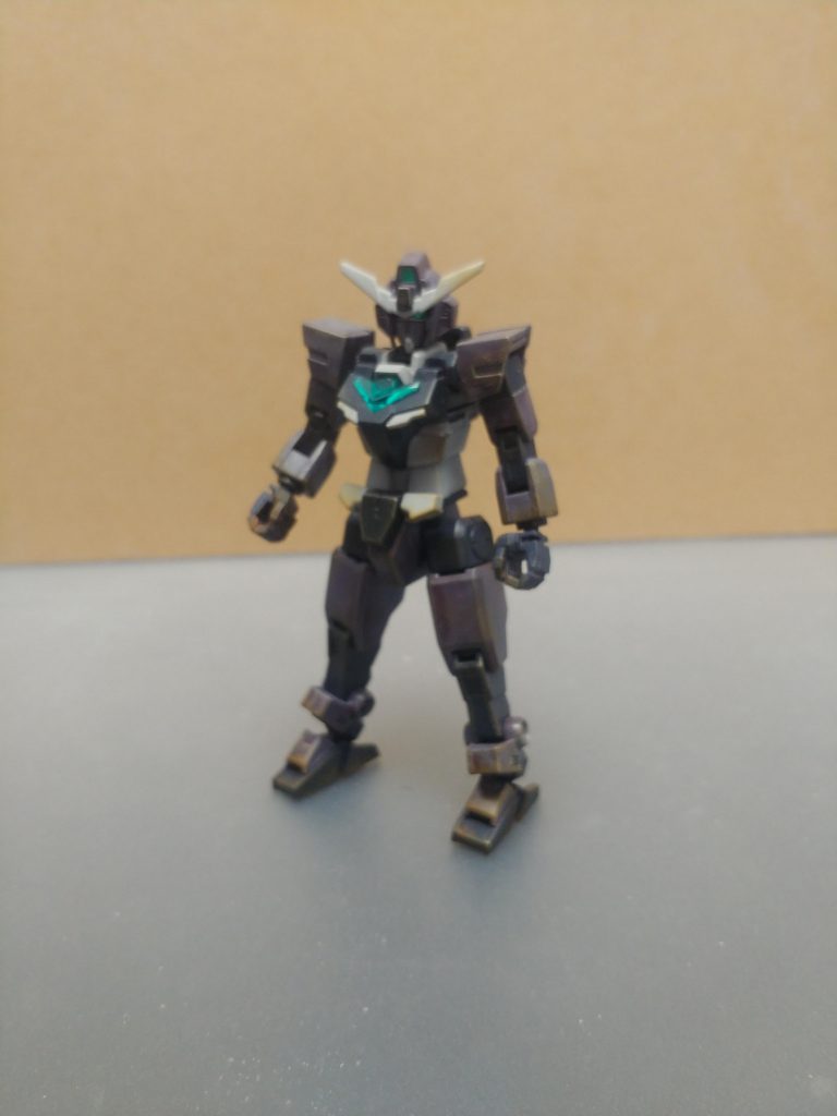 コアガンダムはアースリィ付属のものを塗装して使用してます。