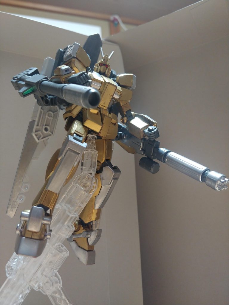 ガンダムゴールデンウォーリア–2枚目/制作者:火鉢