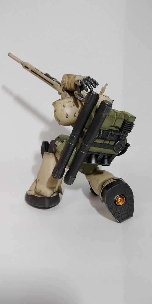 足裏にメタルパーツ仕込みました。