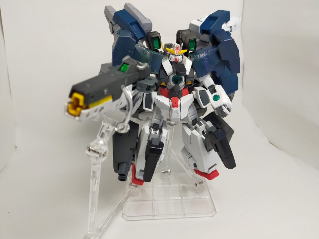 セラフ（SERAPH）ガンダム 第二形態–2枚目/制作者：あおい　みち@wCdKXeE7y2lYO7L