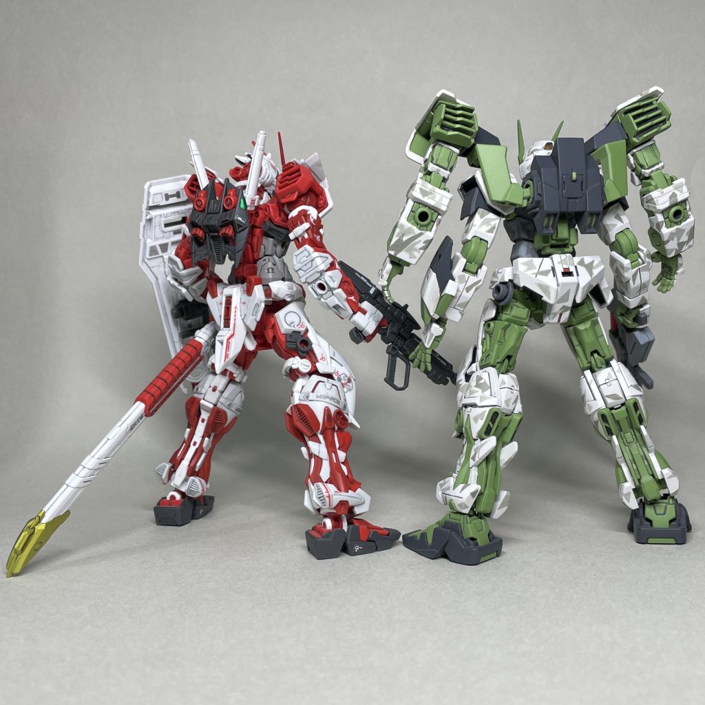 RGを先に完成させたことで、HGレッドフレームは完成させられないと思われましたが、多くのパーツがグリーンフレームとして日の目を見ることができました。
