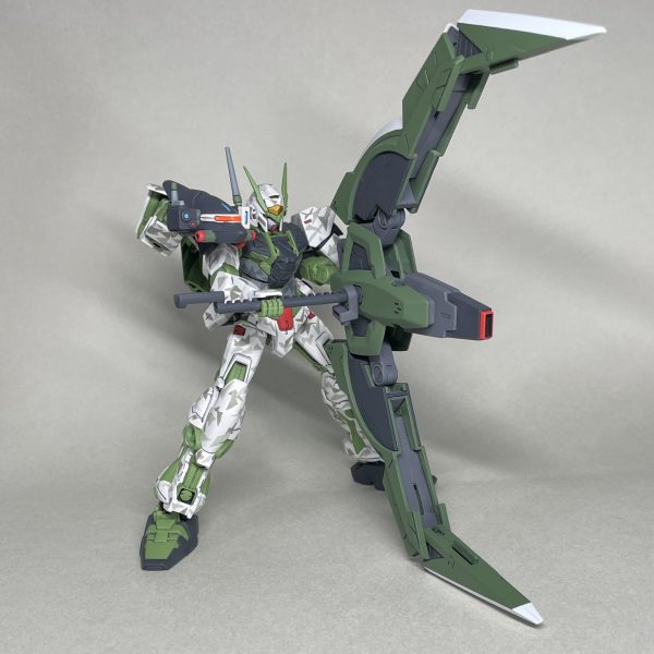 【送料無料】 1/144 HGガンダムアストレイグリーンフレームNEXT(迷彩ver ロボット