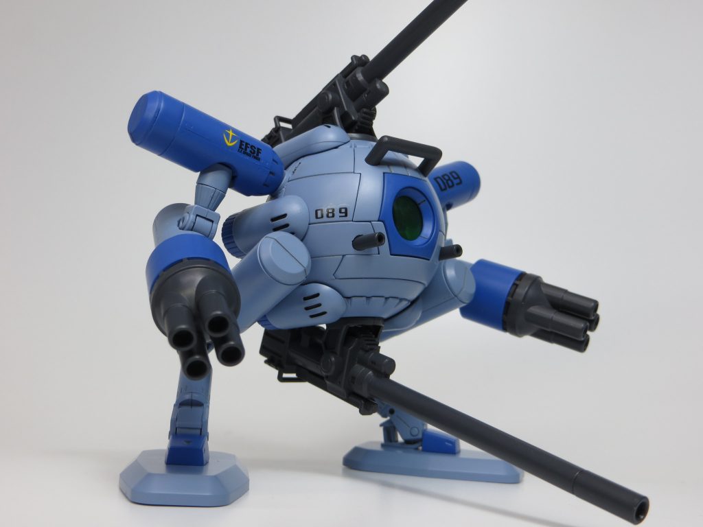 一番好きな角度。地上から機体を見上げるとこんな感じなのかな？