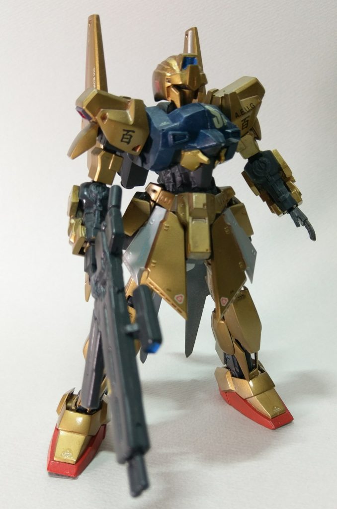 本作品は、新造ではなくて15年位前に作った奴の納得いかない部分を手直ししました。整形前がこちら。まだモーターヘッド味が強い・・