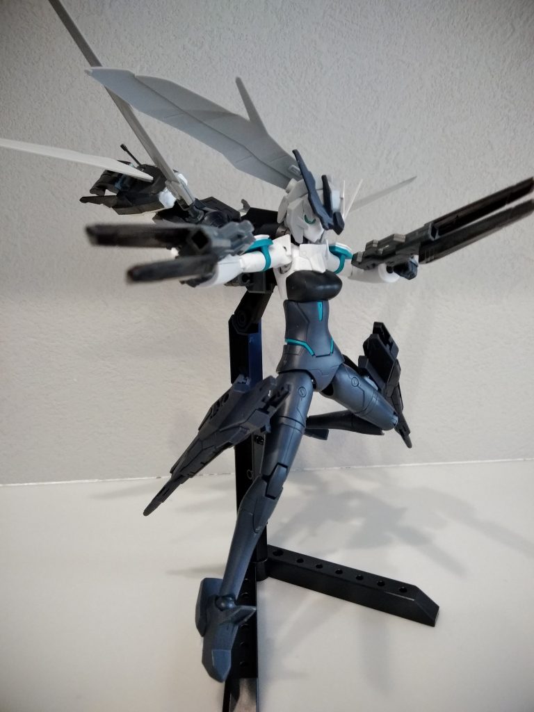 可変式レールガン変形しショートガンとしても運用可能