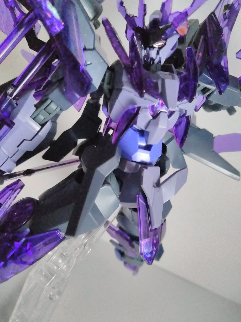 ツインアイがいい！