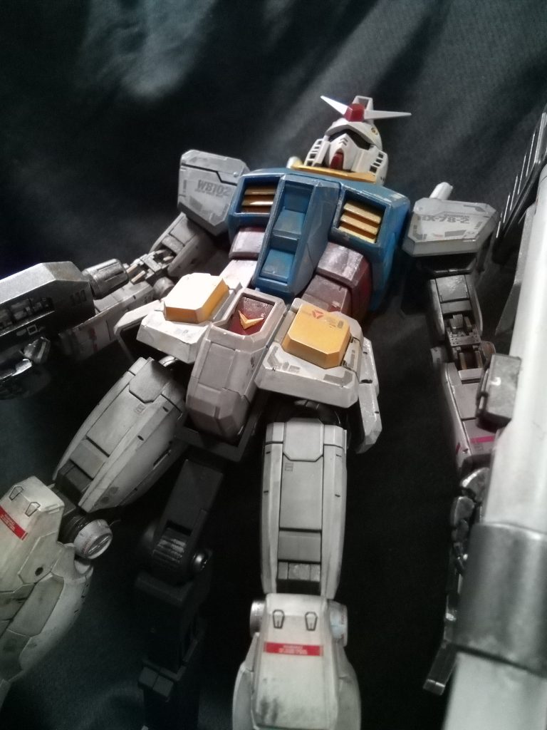 箱絵を参考に撮ってみました。どうやったら箱絵のように撮影できるのだろうか、、