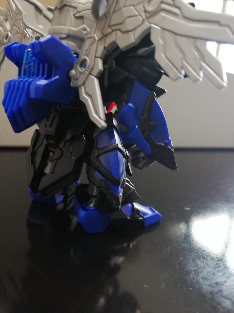 腕甲、腰、足部分の塗りわけ  