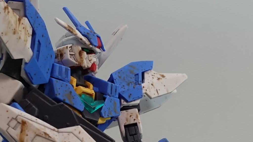 泥はウェザリングスティック、ガンダムマーカー等で再現。アニメでは膝をつき、崩れ落ちたあとに泥をかぶっていますが好みで立ち姿状態で泥をかぶってます(´ε｀ )