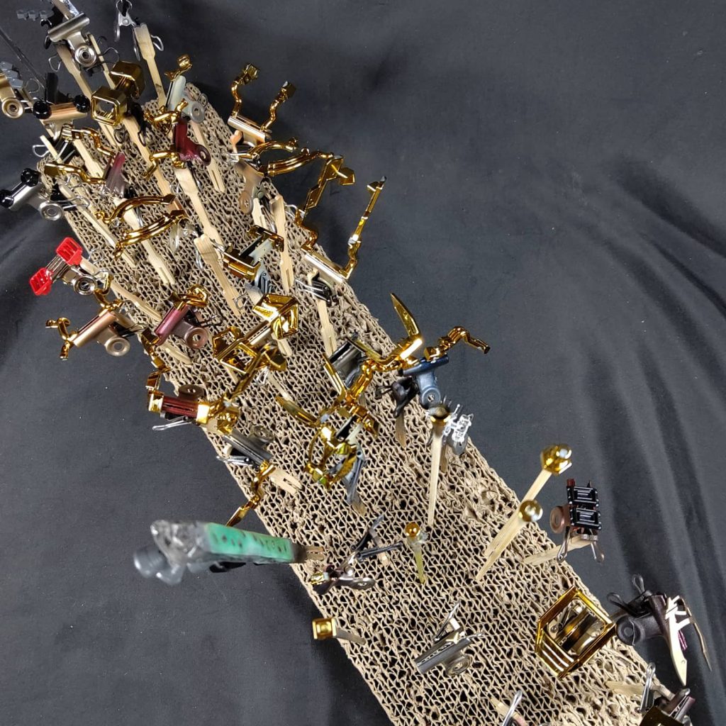 武者ガンダム リアル戦国伝(五月人形バージョン)–3枚目/制作者：やっすおう