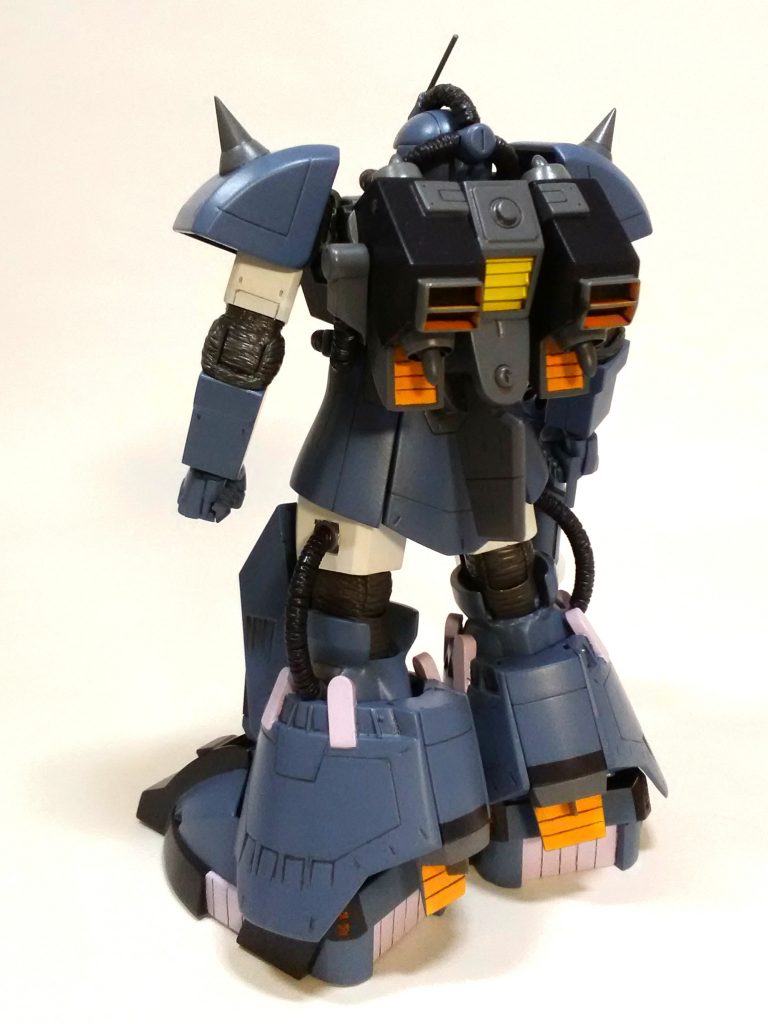 脚部ユニット有り、背面