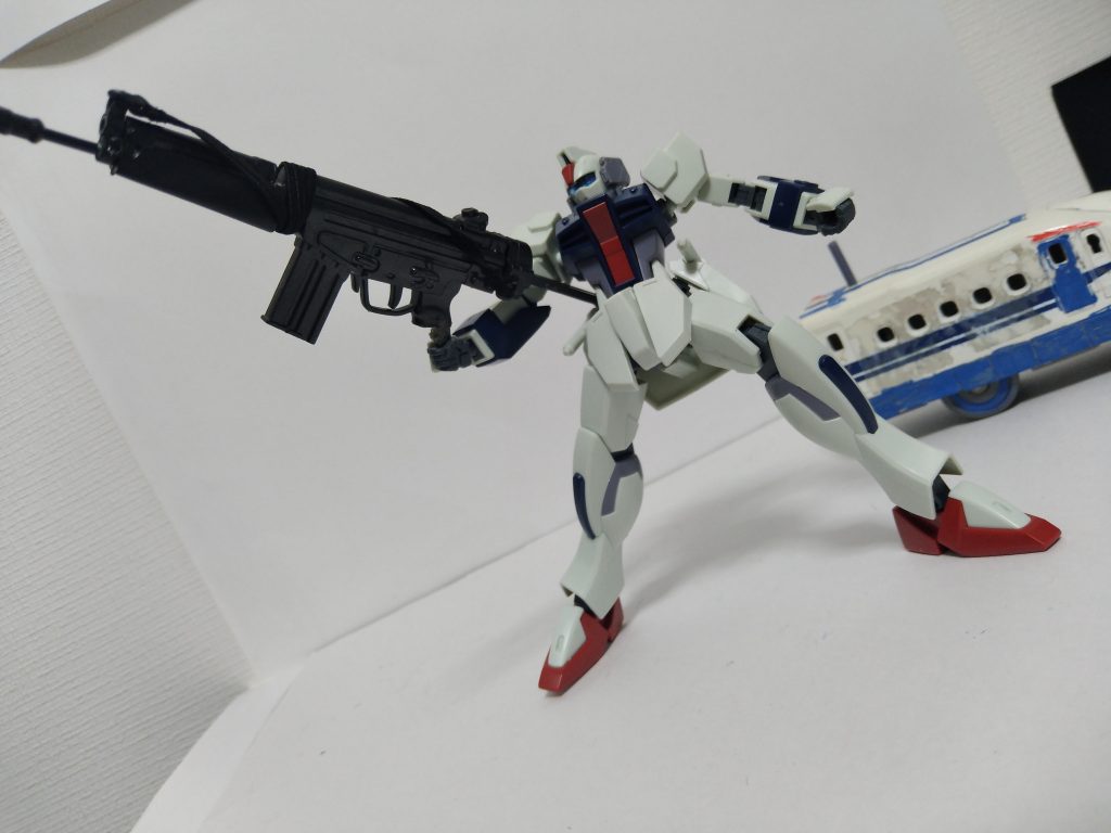 ガシャポンの銃！200円ですよ！格好いい 