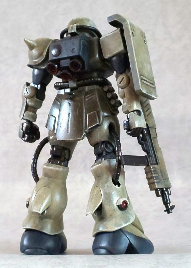 塗装は、黒鉄色の下地にいつものドライブラシで仕上げてます。砂漠戦仕様にしたのですが、色々迷走してるウチにあまりデザートカラーじゃなくったようで…