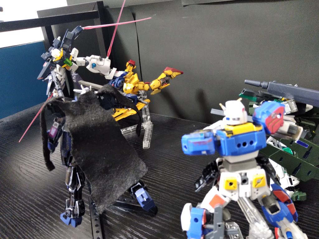 ワイケー【百式を踏み台に！？】ディジェ【圧縮完了！】サバーニャ【撃て！】