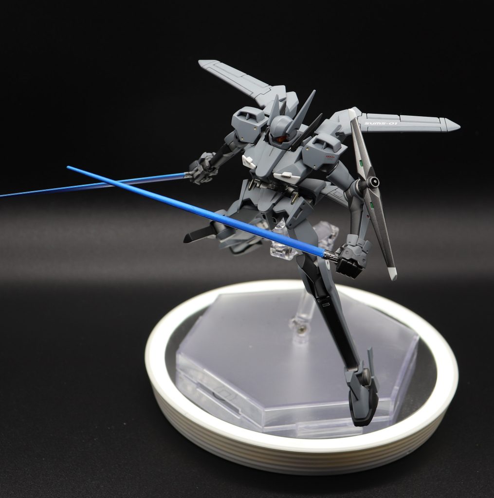 グラハムに憧れる若手パイロットがソニックブレイド二刀流に挑戦！