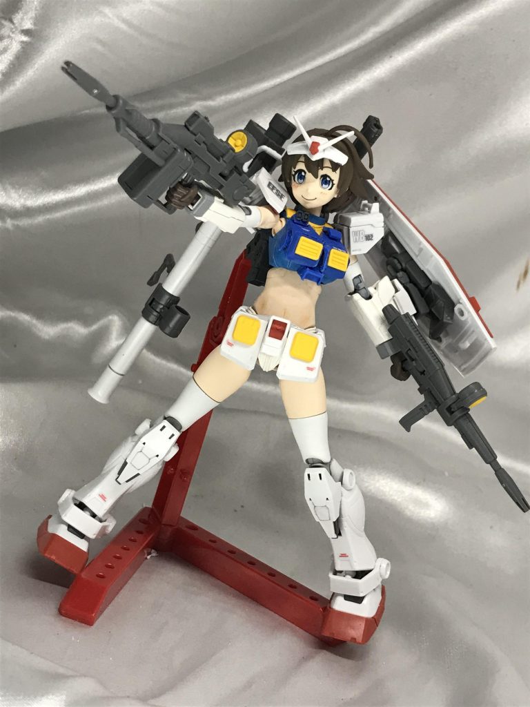 ビームライフルは付属しているものを両方持たせました。どっちのライフルもカッコいいですね（///▽///）