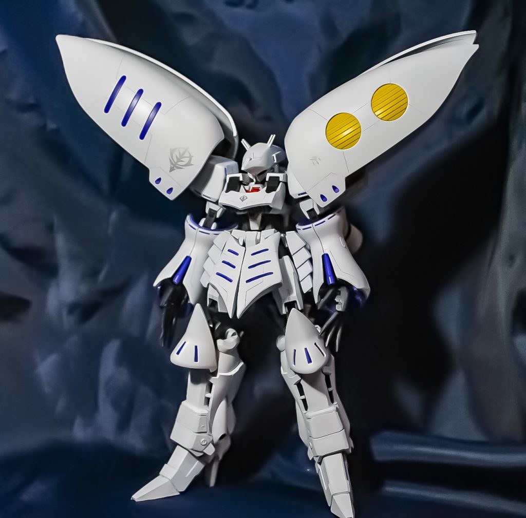 こちらは脚部バーニアを外した状態です。