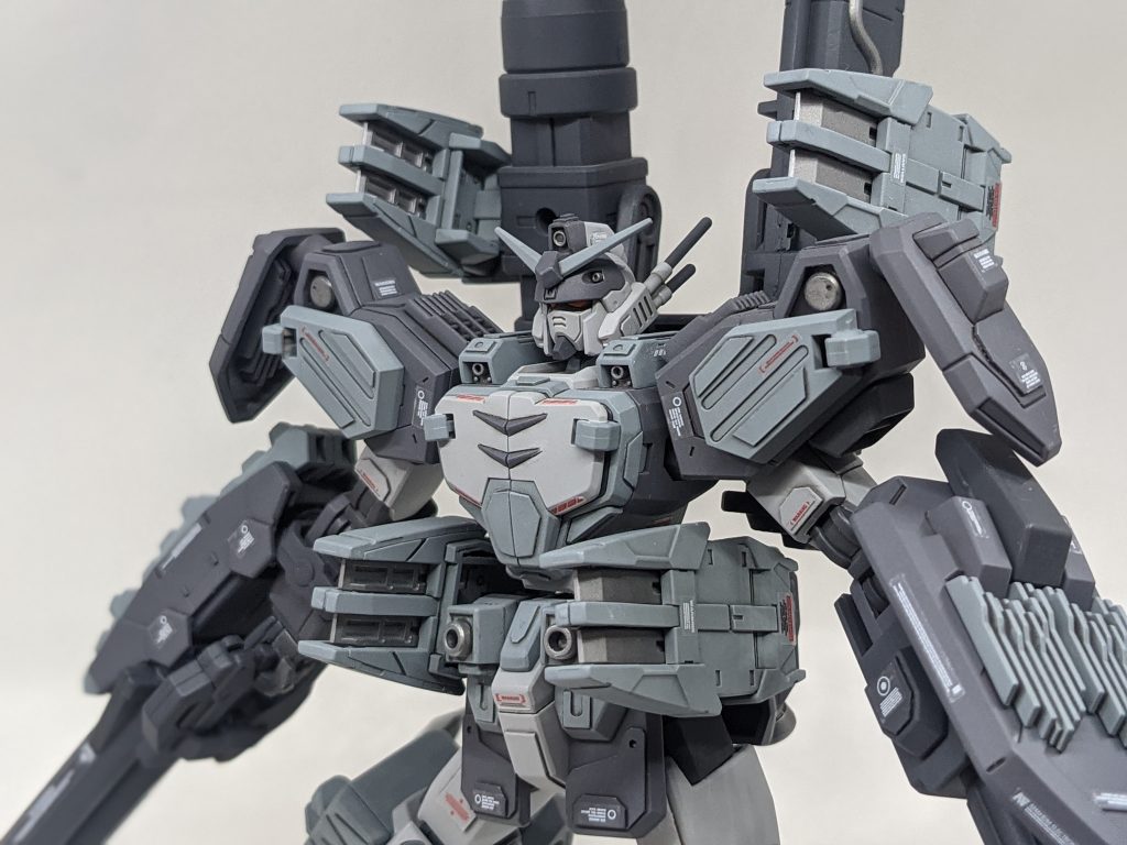 サイドアーマー、バックパックウェポンにマルチミサイルランチャーを追加。ダブルオースカイHWSから拝借