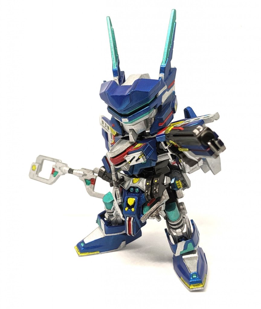 もちろん標準装備の武装を使用する事も可能。