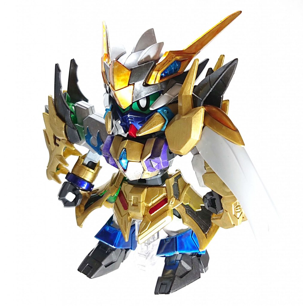 使用キットレジェンドBB・魔竜剣士ゼロガンダム三国創傑伝・関羽雲長νガンダムSD・ライトニングガンダムSD三国伝・郭嘉ヴァサーゴSDライトニングガンダムは、郭嘉ヴァサーゴの腕パーツを接続するために採用しました。余談ですが、印象を変える目的で腰部パーツを前後逆にしています。この影響で郭嘉はトリニティバイクへの騎乗が出来ません。創傑伝で諸葛亮が乗っていたサイドカーの発売が望まれますw