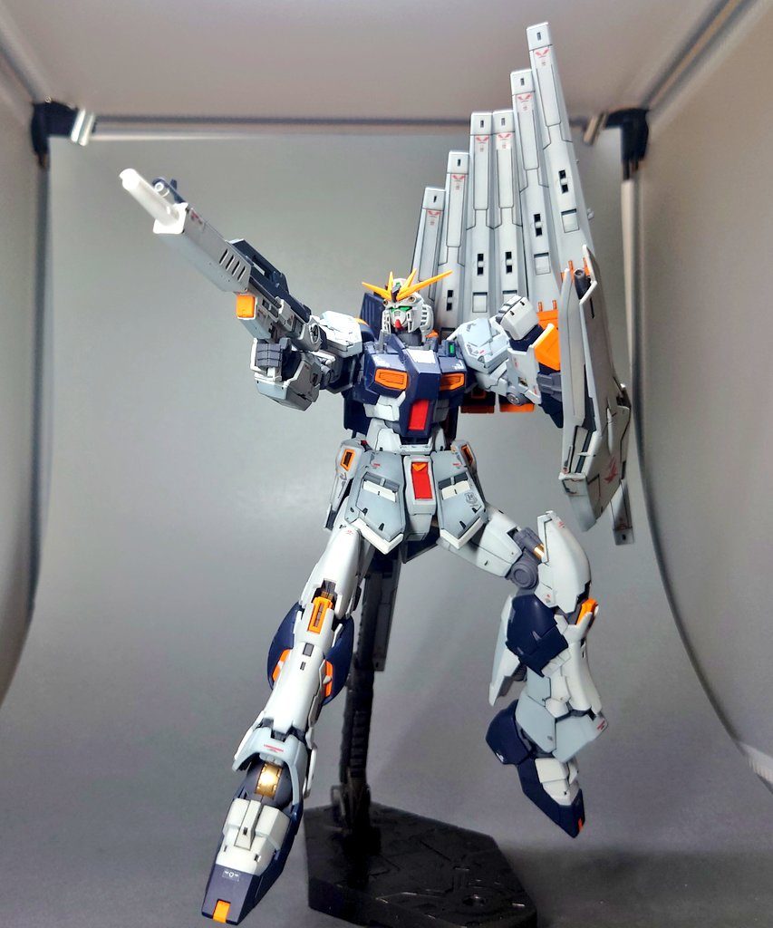 RG νガンダム–3枚目/制作者：ノエル1121