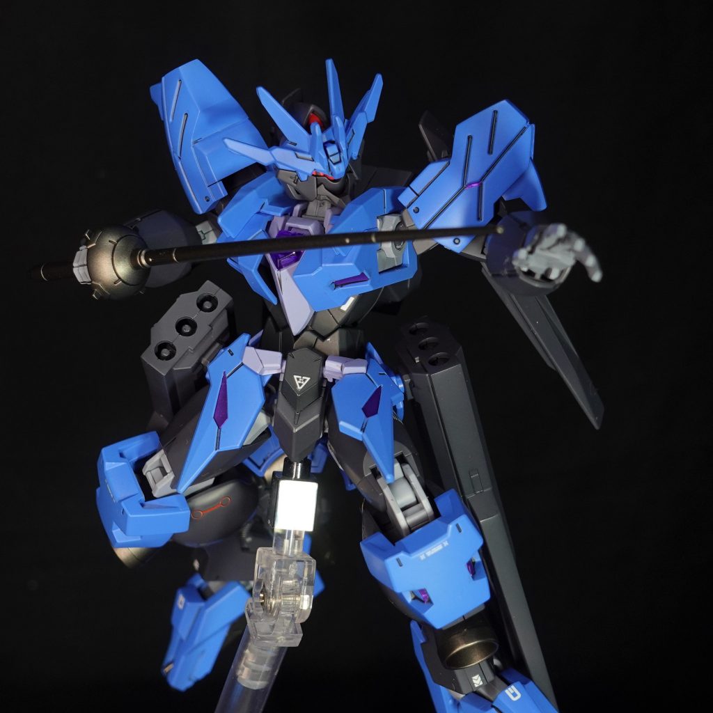 武装をどうするかかなり悩んだのですが、ヴィダールのものを持たせることにしました。