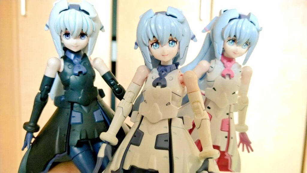 持ってるサラちゃんを並べてみました。サラちゃん可愛い！！！