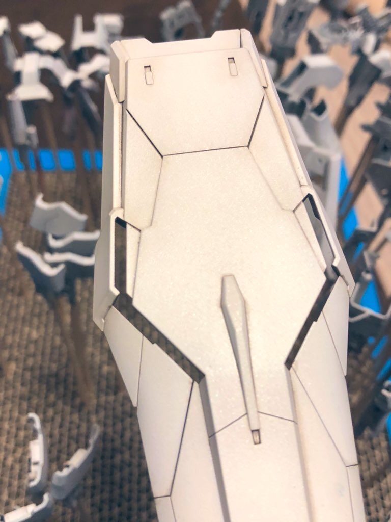 本塗装 12時間トップコートにパール系を混ぜて少しだけキラつかせる