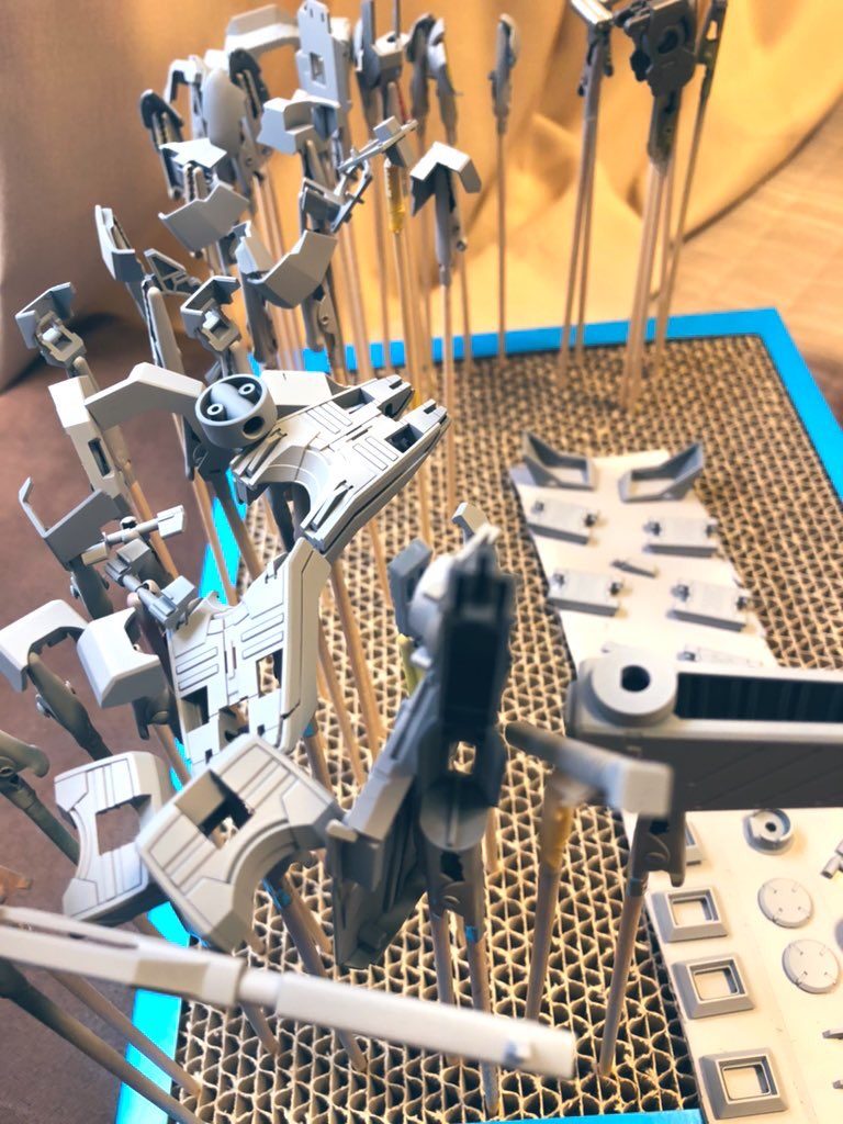 サフによる下地処理 6時間サフ表面が荒れるときと荒れないときがある、どうしたらそうなるのかまだ再現できない・・・