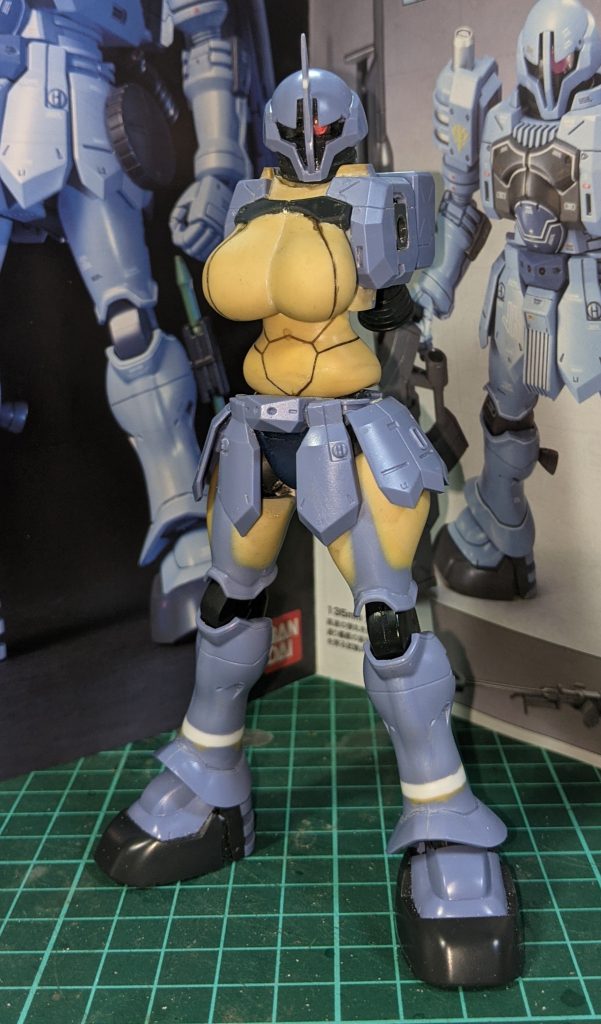 塗装前の最終確認時の写真(※頭部のモノアイスリットはこの後加工した)腕に関しては、肩関節から先は無改造なので、写真では付けてない状態です(襟首、胸部装甲(？)、太ももに対してのパテ(激)盛りや、ふくらはぎ付近の延長の後がわかる写真でもあります。胴体にはダイバーアヤメを流用。そこにパテを盛りまくってクビレを出してます(　-᷄ ᴗ -᷅ )(( 終わりに。今回の元ネタは私のTwitterにて紹介してますので、良かったら見に来てくださいまし…！次回は誰をメス化させようかな…(