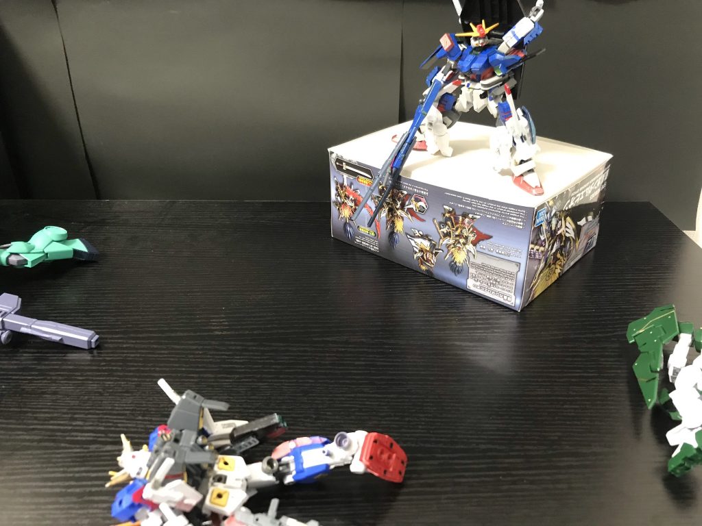 ウーアオー「…っみんな…無事…か…」続く………次回紅の幻影てか幻系多くない?どうでしたか!新キャラ紹介ダブルオーガンダムアイキャンスターの技術者主に機械を開発 などしており世界的に有名な人物らしく、 技術も確か、これは負けたな!ご観覧頂きありがとうございました!次回からしばらくモンスーンフリーダムです後4話5話ぐらいです!楽しんでね!(腹立つ)