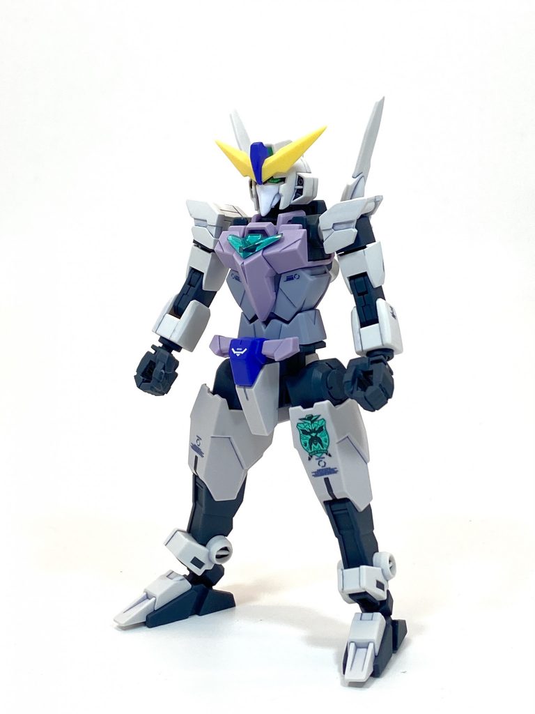 コアガンダムMark-IIIマサキがヒロトのコアガンダムⅡの設計図をもとにビルドした専用のコアガンダム。