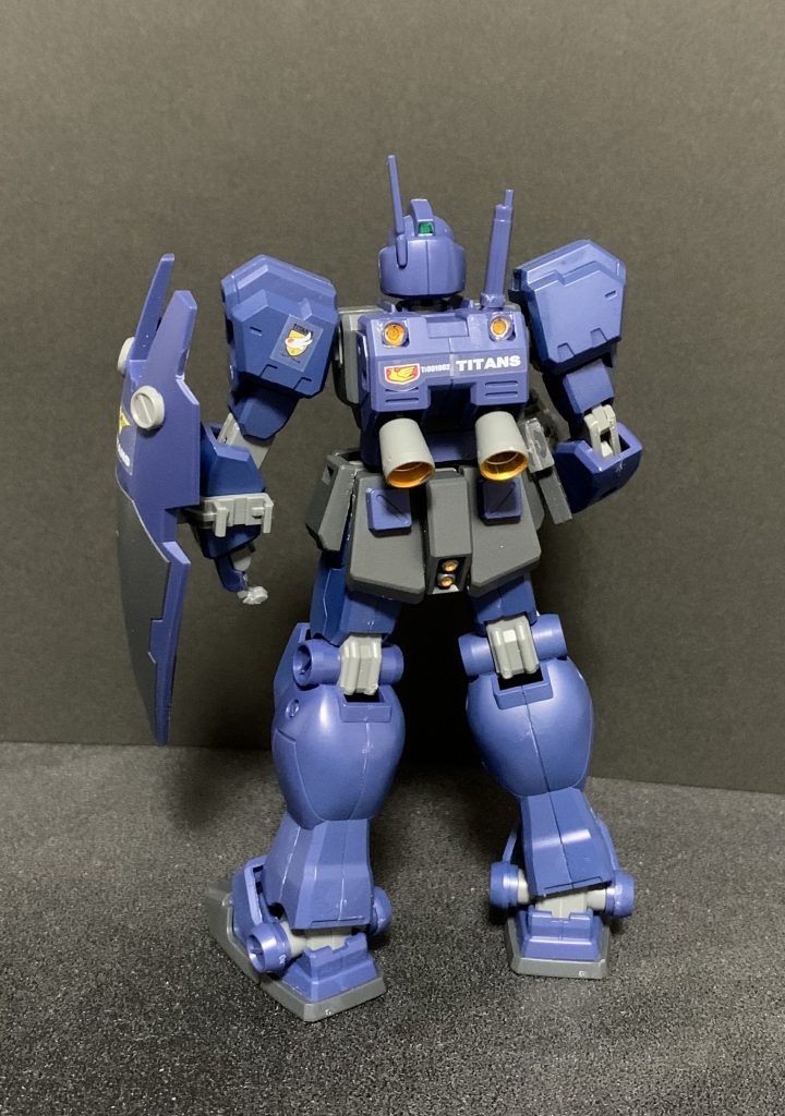 今回はノズルの中も塗装してみたんですが、不器用さが如実に現れてます💧