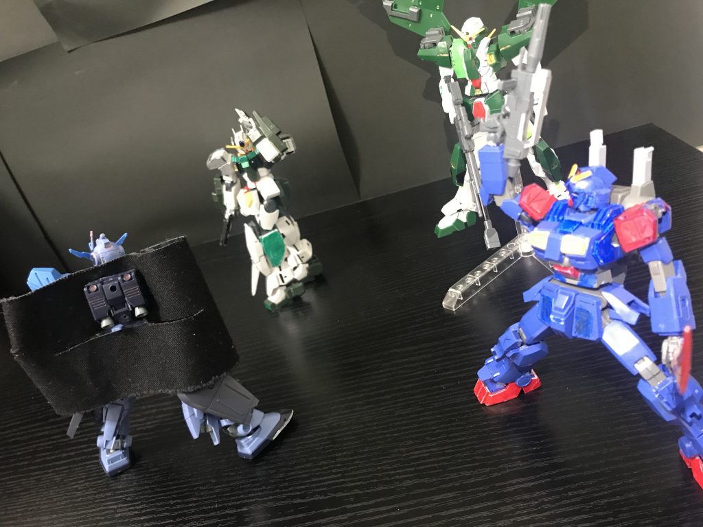 ペイルライダー「ありがとうございます!」デュナメス「あいつ…」サバーニャ「私も自由が欲しくてね」