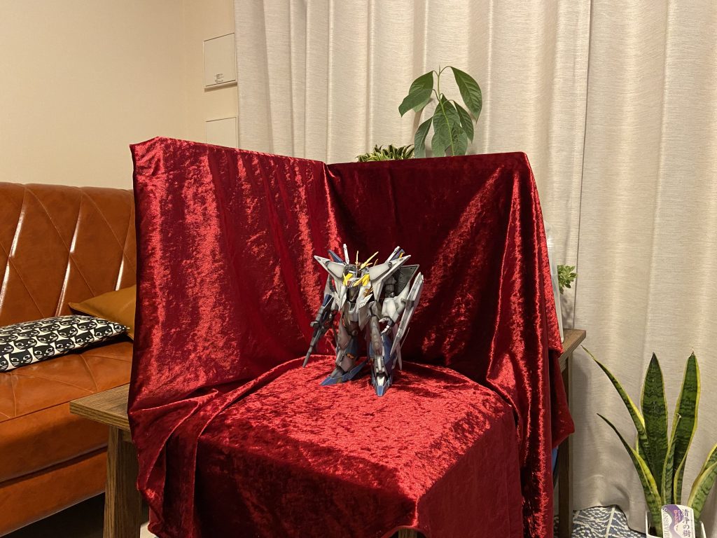 実はこんな感じで撮影してます😁次の作品に取り掛かりまーす！またよろしくお願いします