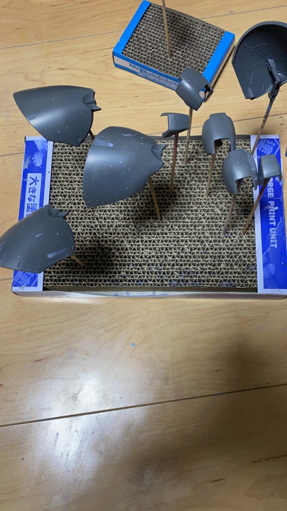 これ以外にももっと酷い塗料ぶちまけをやらかす…ショック過ぎて写真もとれなかったw皆さんもケーブルには気をつけて