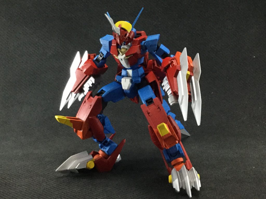 勇気を引継ぎし者、フレイドラモン！！その特性は炎であり、装着者に燃え上がる炎のような格闘能力を与える。