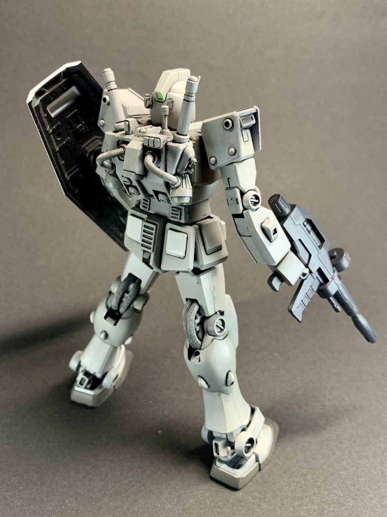 膝裏にもパイプ付けてます。