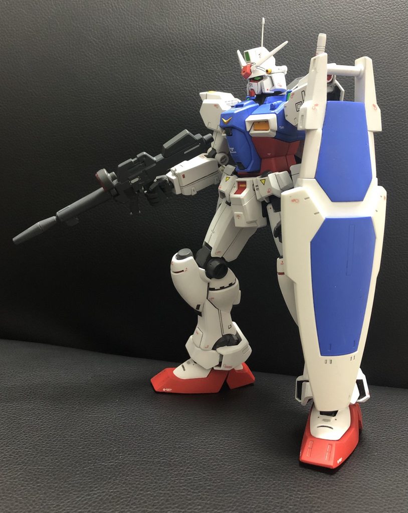 武装はシールドを少し弄りました。