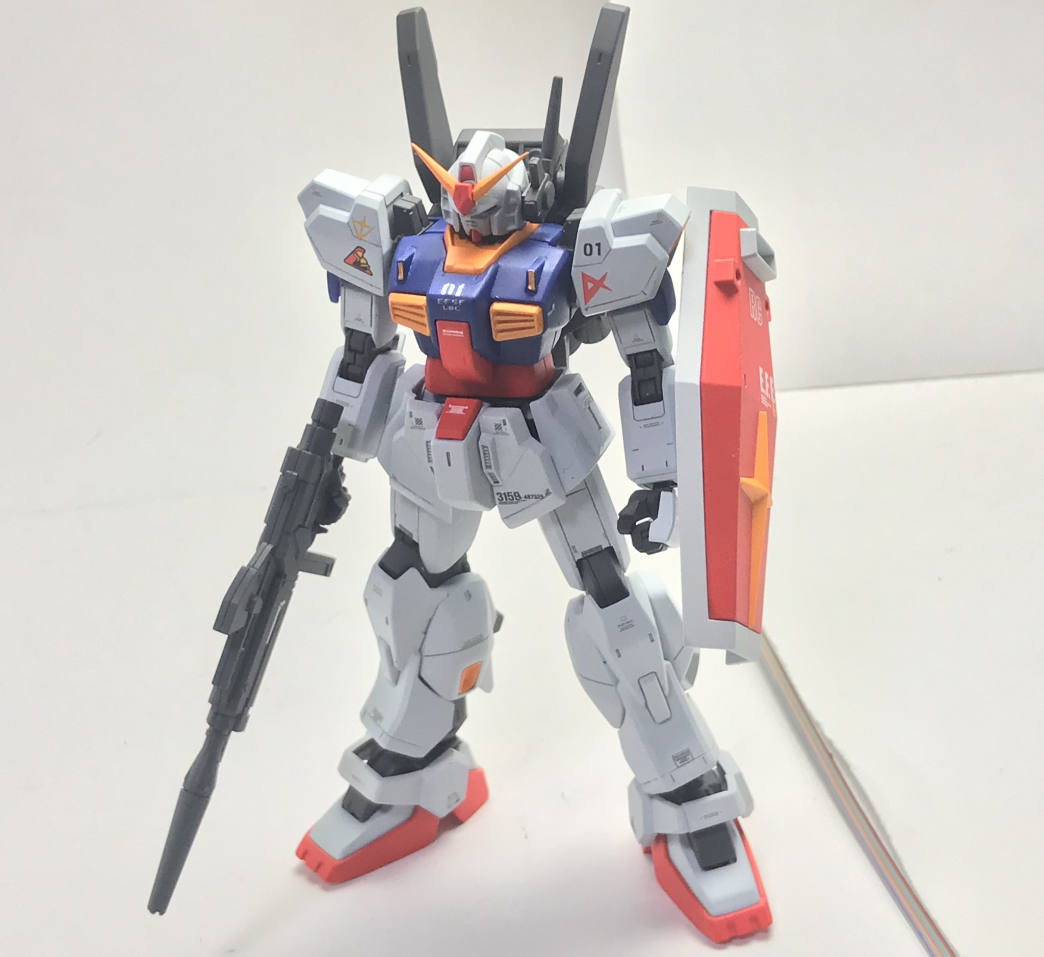 アムロ専用ガンダムMk-Ⅱ(ver.U.C.0091)｜守次 奏さんのガンプラ作品 ...