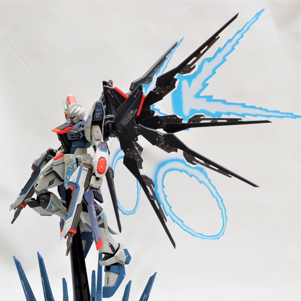 キット付属のOKエフェクトを取り付けるとかなりのサイズになりますが格好いいです。