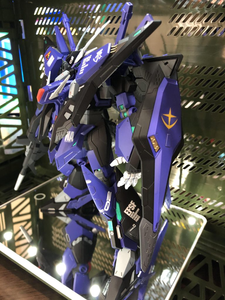 俺専用 クスィーガンダム２号機–4枚目/制作者：真樹京介