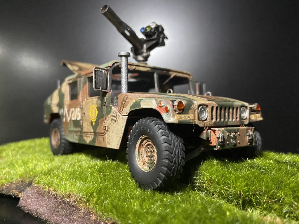 実はけっこう前にできていて公開したかったのですが、ガンプラじゃねぇので、満を持して出演のジオン公国ハンヴィーです✨