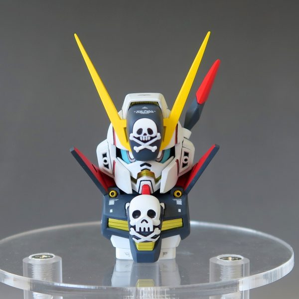 SDCS X-1 フルクロス　ver.製作途中その2制作ストーリーの機能をテストしたいと思います。アンテナ、☠、襟　は　エポパテとプラ板のフルスクラッチです。（1枚目）