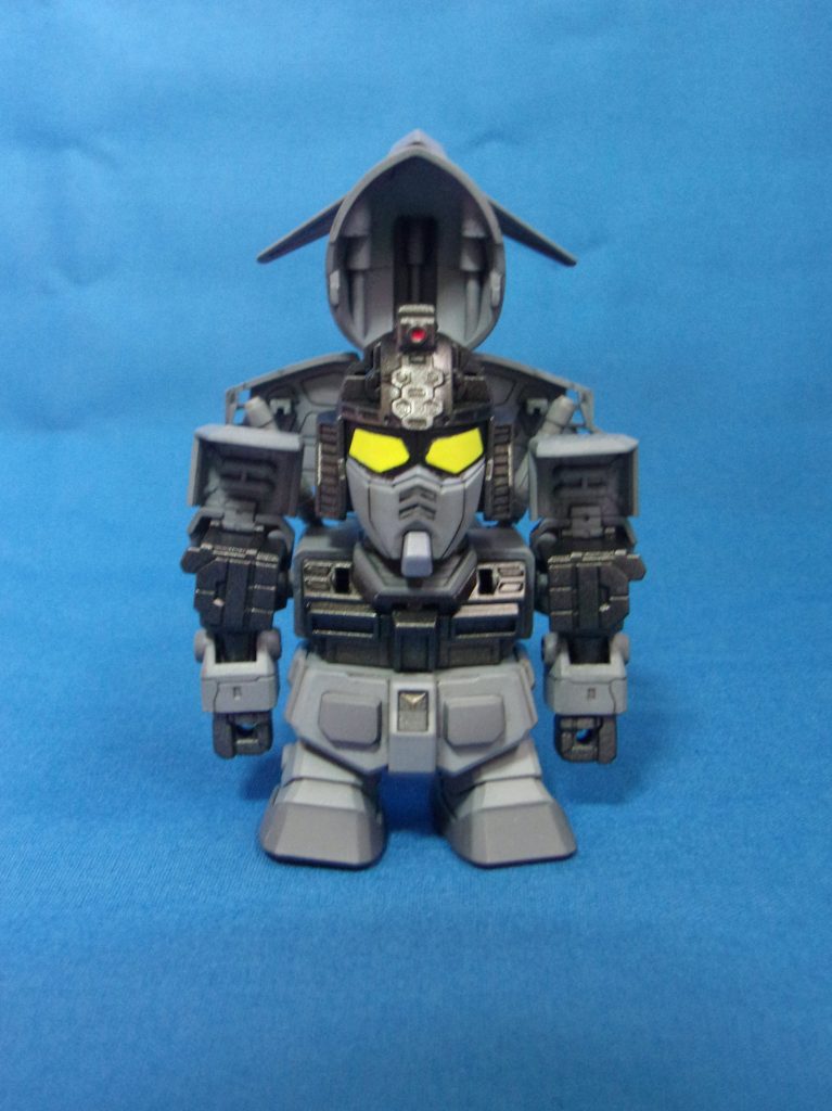 フルオープン腹周りはコアファイターの色で塗った方が良かったかも。