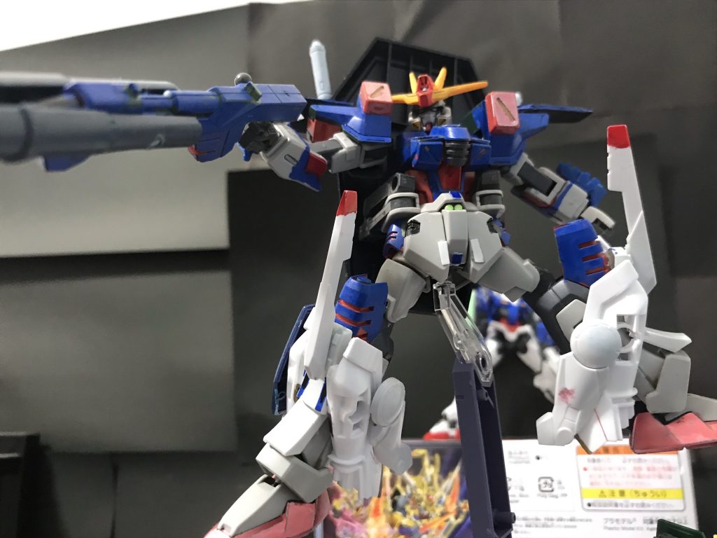 ダブルオー 「バスターダブルゼータ!消えろ!ディジェ!」ディジェ「隙ありだ!ワイケーの仇!受け取れぇ!」